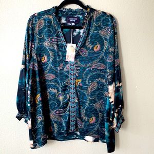 Johnny Was Silk Blouse with embroidery